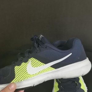 Used Nike shoes
